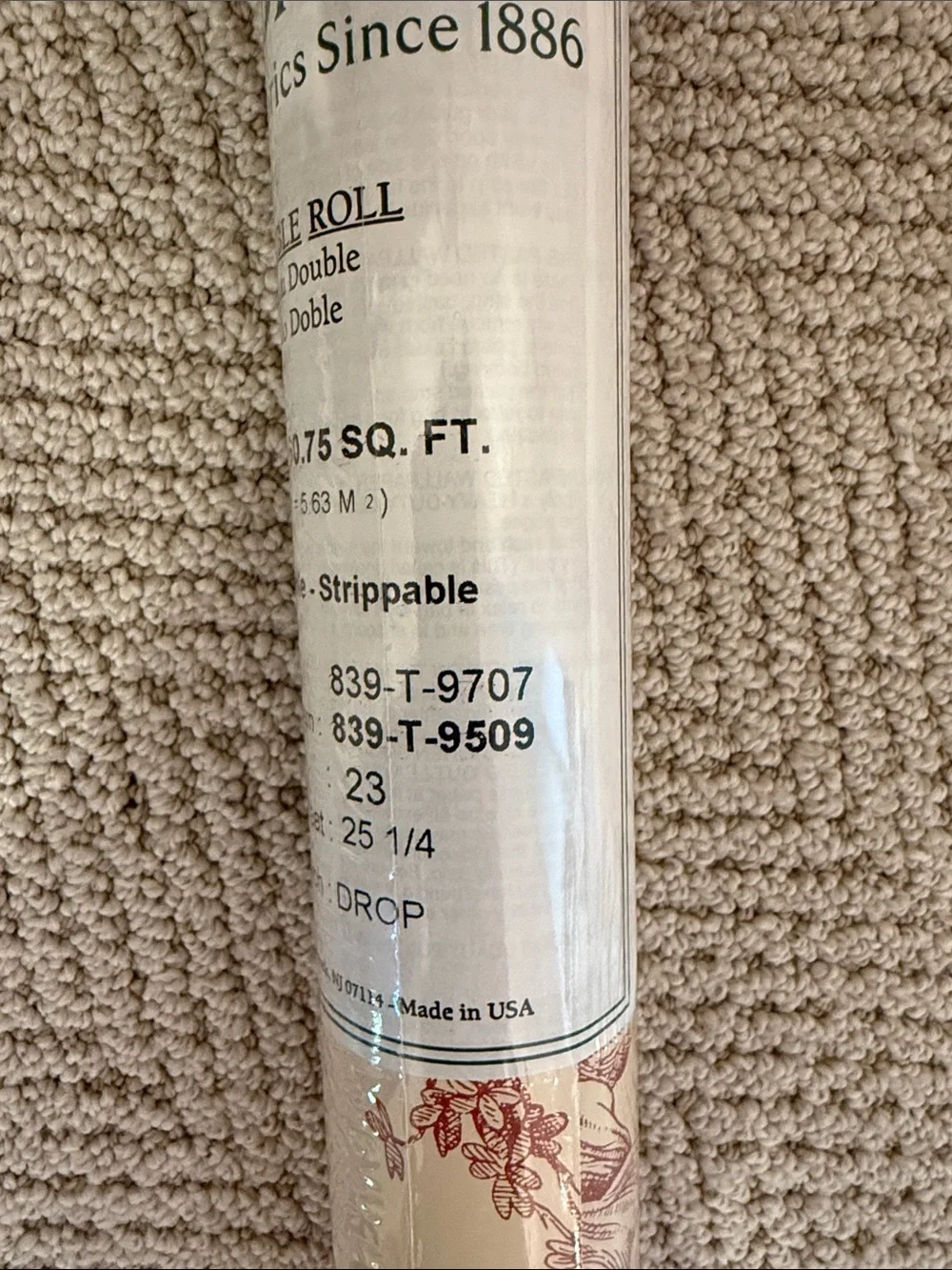 THIBAUT Red Toile Wallpaper - 7 double rolls NWT
